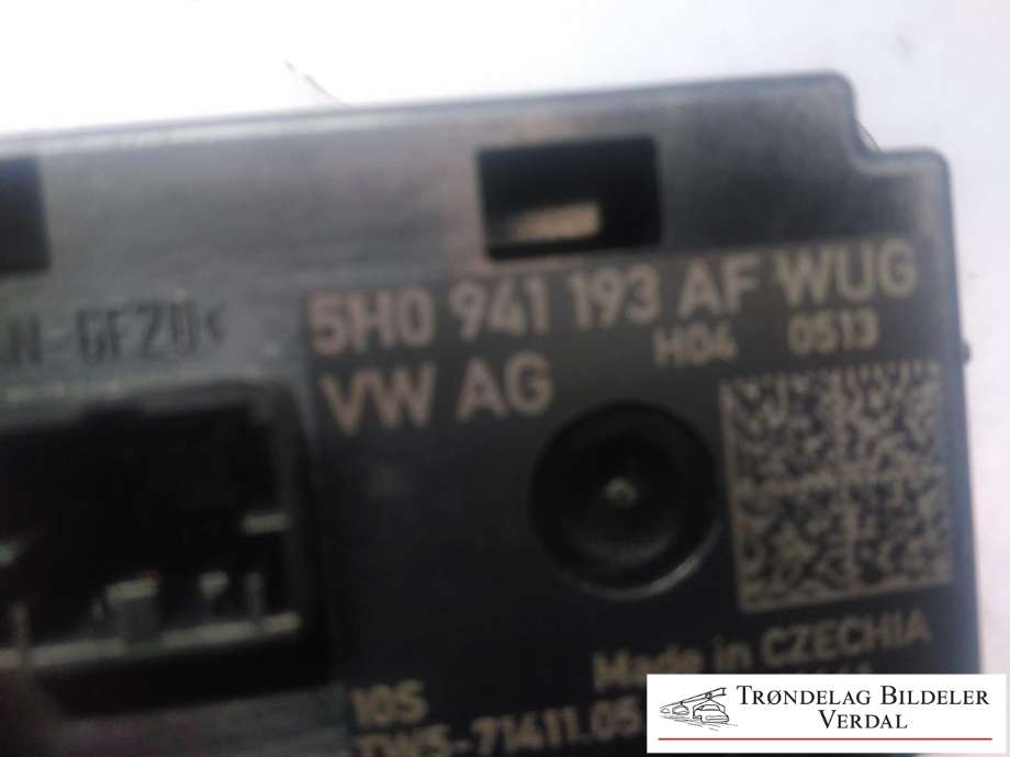 Bryter rutevarme til VW Caddy 2020-->> (Type IV)  (5H0941193AF|)