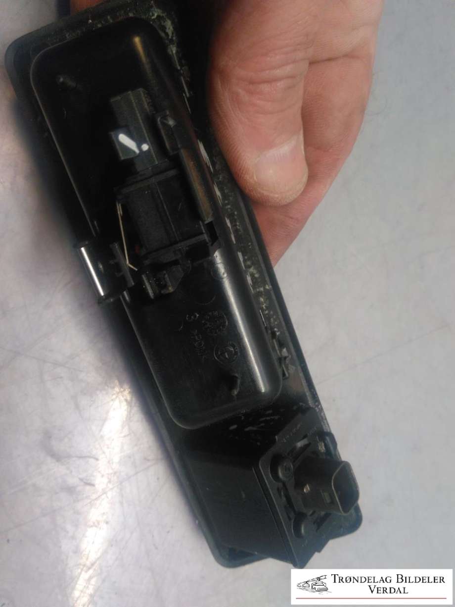 Bakluke/bakdør håndtak til BMW 2-Serie 2014-2021 (F22/F23) (F22/F23) (51247345700|5124734509|)