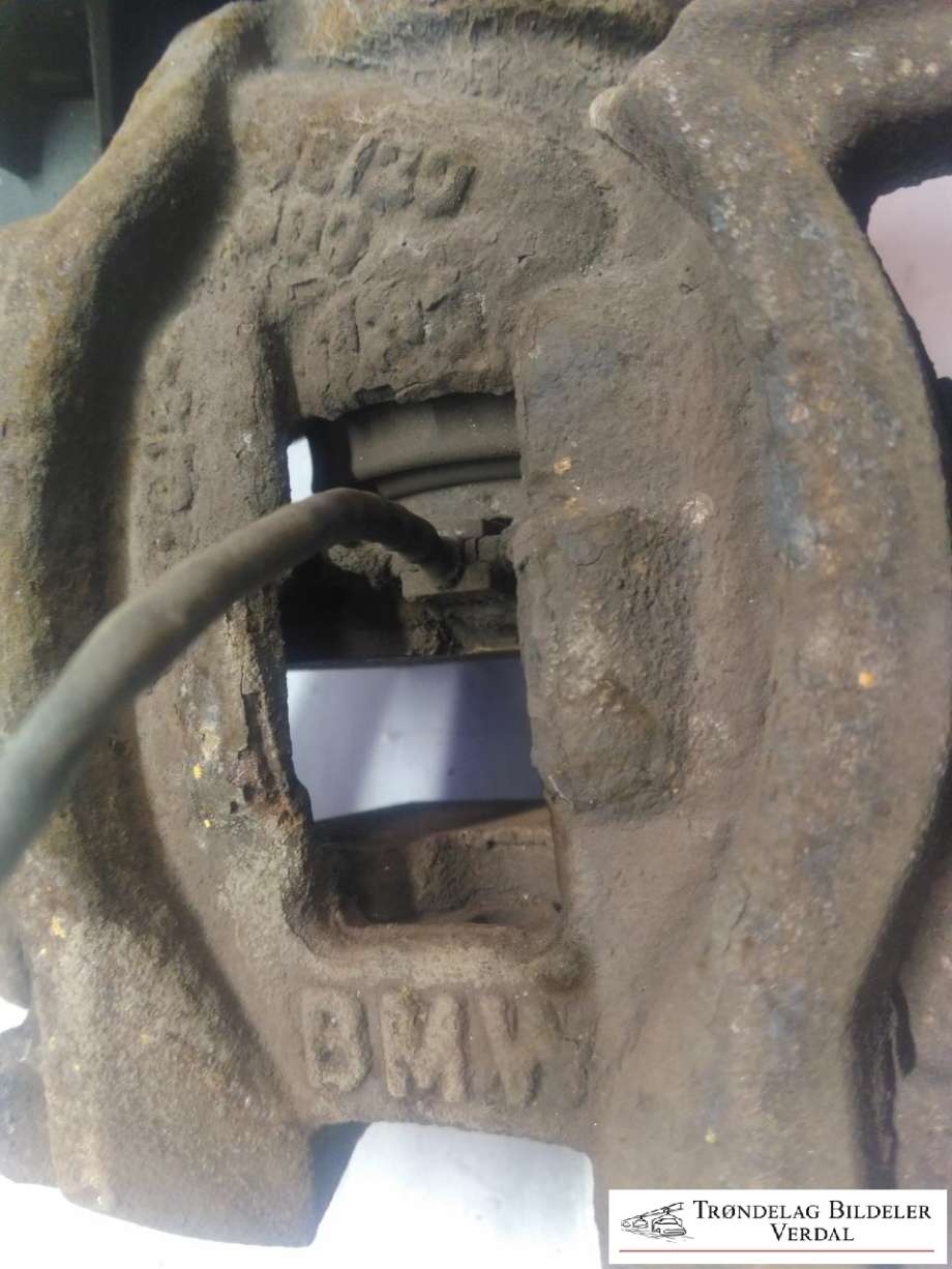 Bremsecaliper høyre bak, elektrisk til BMW 2-Serie 2014-2021 (F22/F23) (F22/F23) (687650801|)