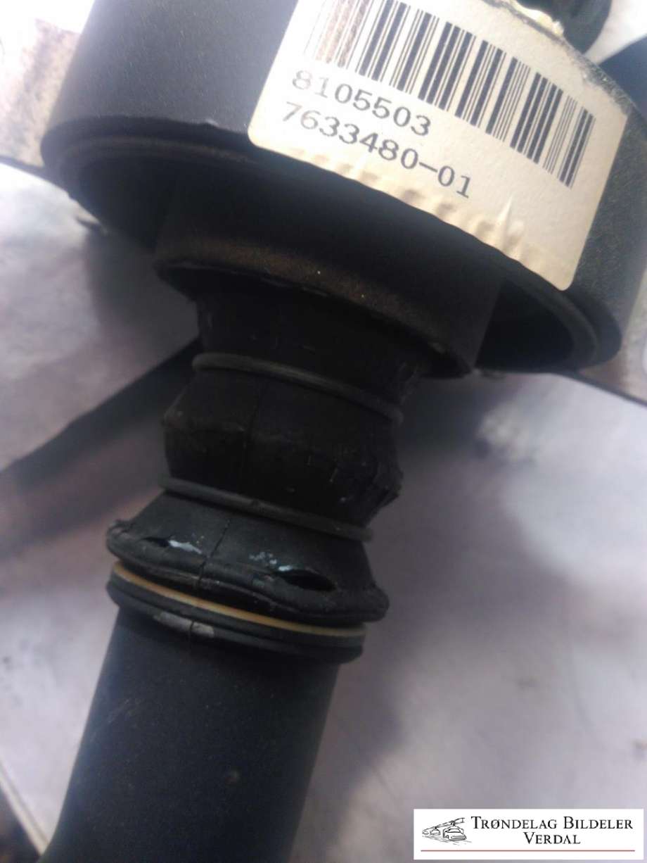 Mellomaksel bakre til BMW 5-Serie 2010-2017 (F10/F11) (F10/F11) (763348001||P/N:)