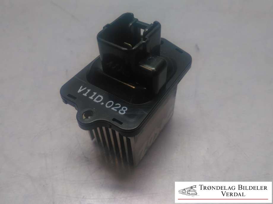 Varmeapparat motstand til Isuzu D-Max, 2021-->> (Type III) (V11D028)