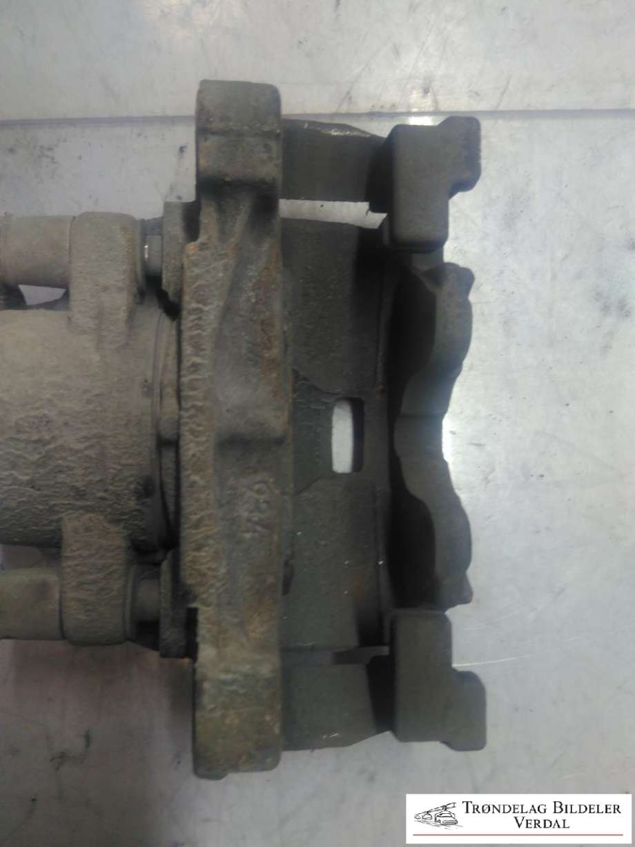 Bremsecaliper høyre foran til Volvo V60/V60 CC 2013-2018 (Type I, Fase 2)  (|P/N)