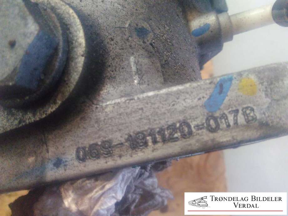 Kardang klokke foran til Isuzu D-Max 2021-->> (Type III) (069191120017B|)