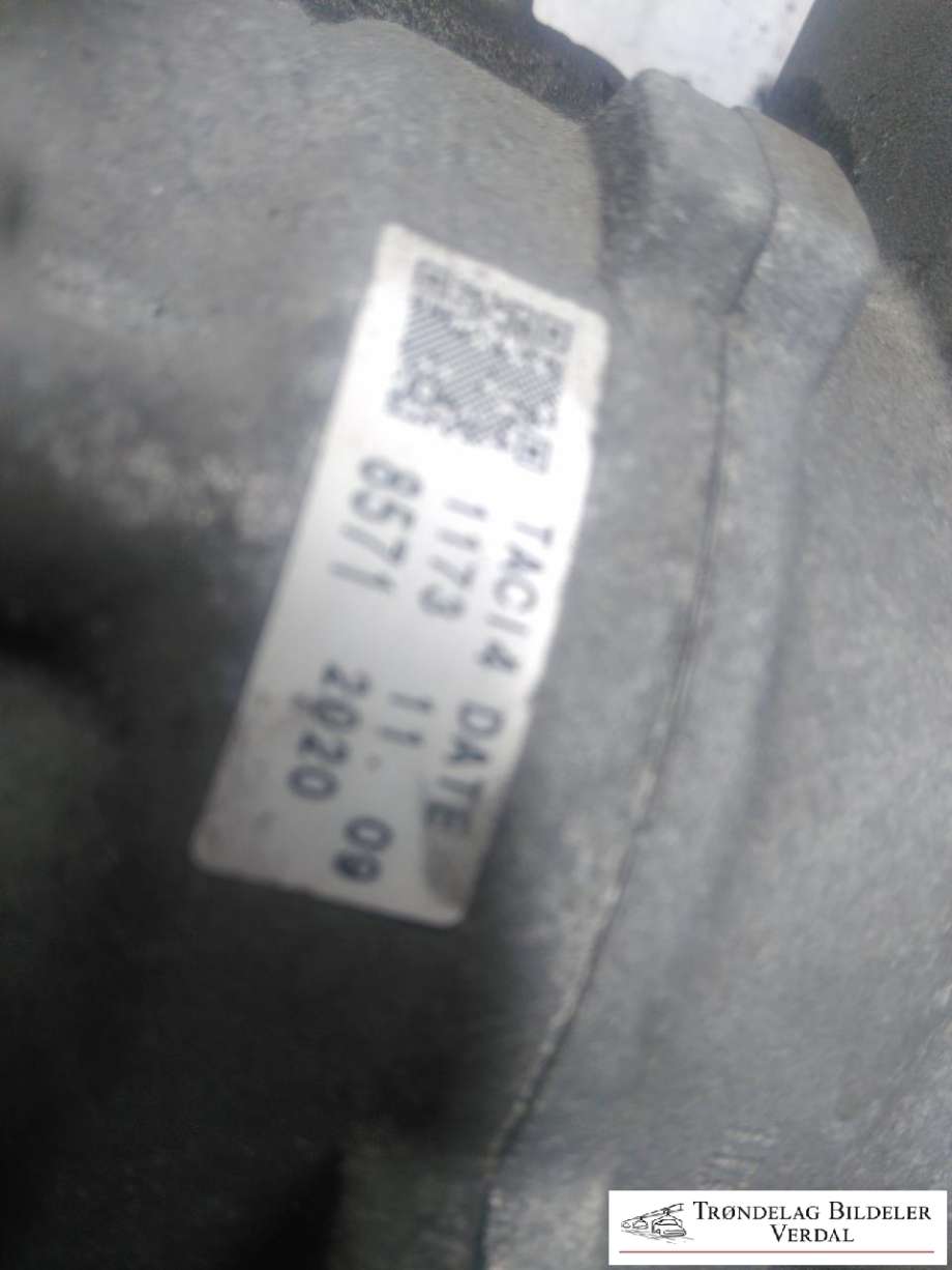 Aircondition kompressor til Isuzu D-Max 2021-->> (Type III)  (8975435771|)