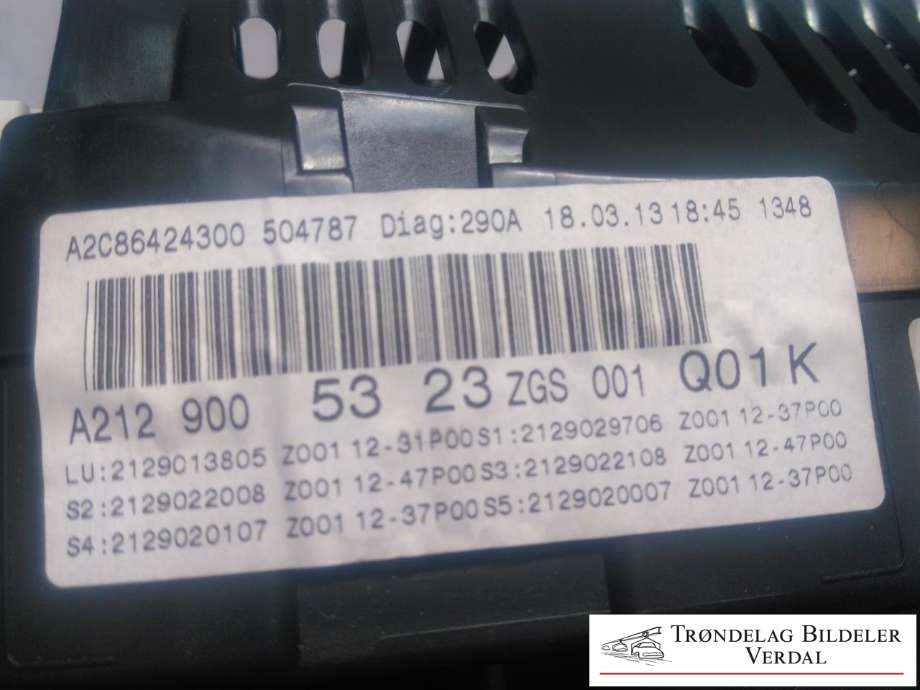 Instrumentpanel til Mercedes E-Klasse 2013-2016 (Fase 2) (W212) (W212) (A2129005323|)