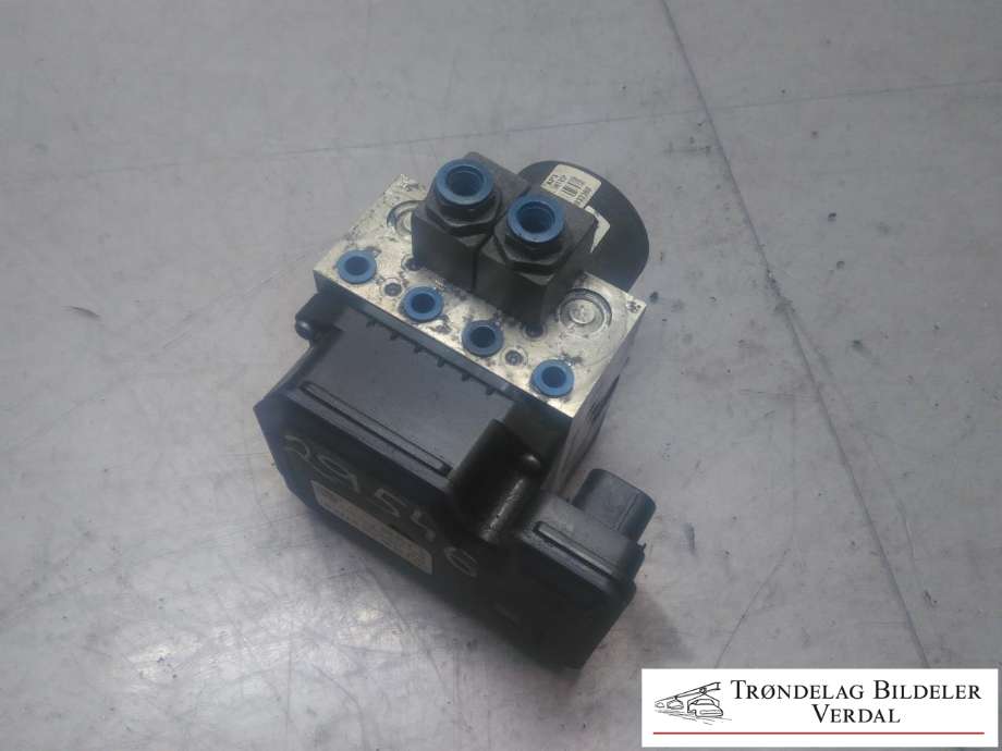 ABS sentral til Mercedes ML, 2011-2015 (Fase 1) (W166) (W166) (A1669014100)