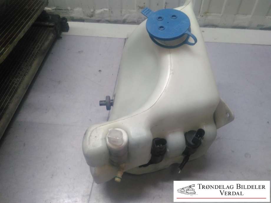 Spylertank til Mercedes Vito/Viano, 2010-2014 (Fase 2) (W639) (W639) (A6398600160)