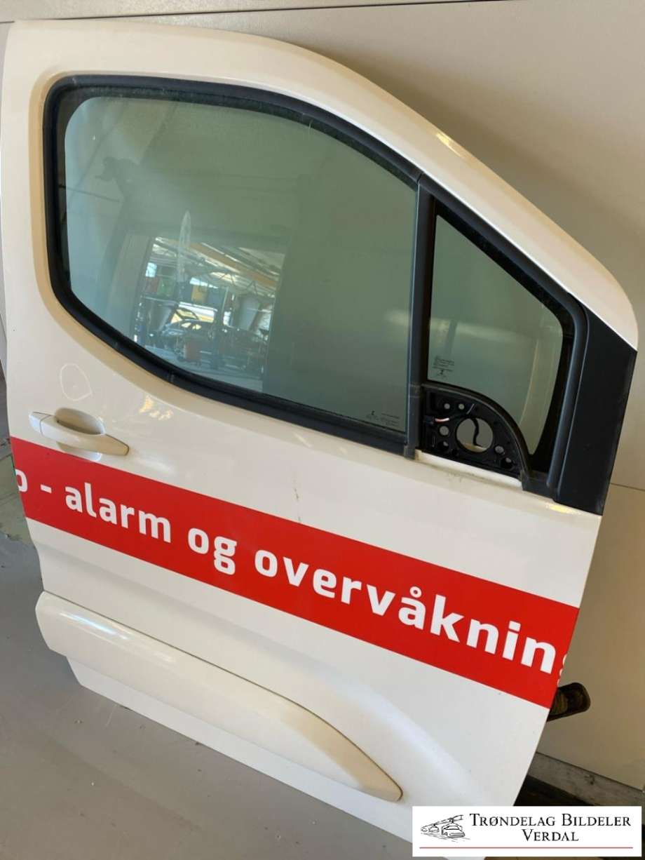 Dør høyre foran til Citroën Berlingo 2019-->> (Type III)  (|P/N)