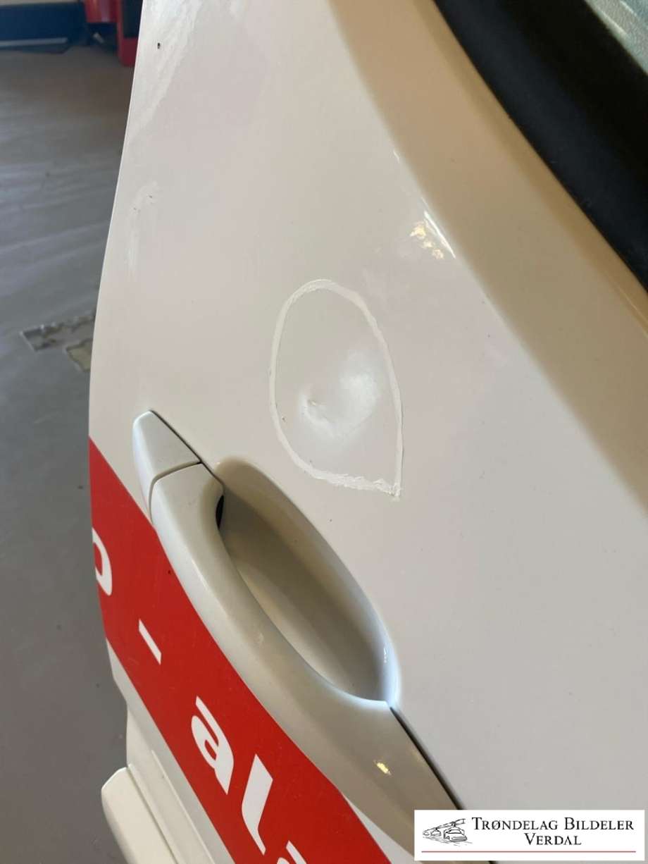 Dør høyre foran til Citroën Berlingo 2019-->> (Type III)  (|P/N)