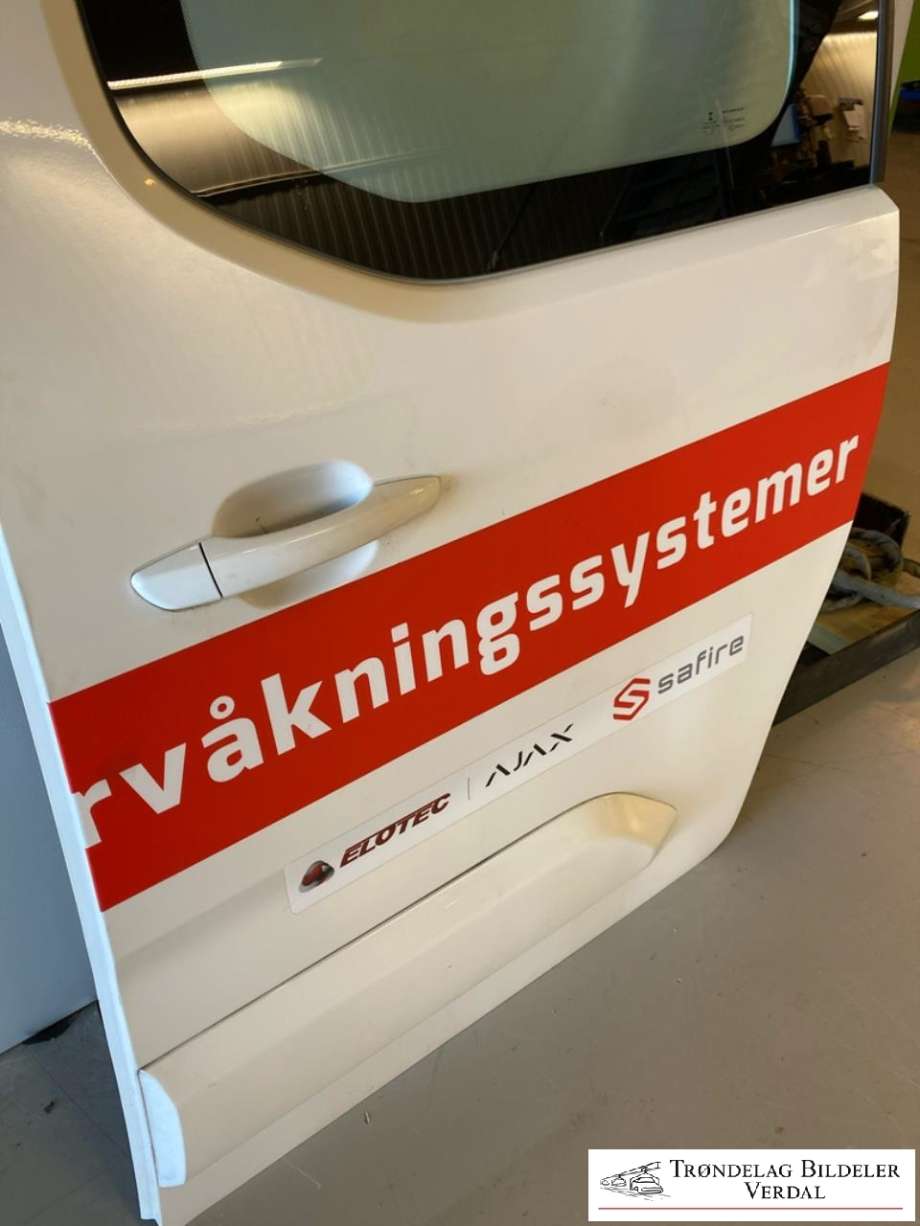 Dør venstre skyvedør til Citroën Berlingo 2019-->> (Type III) (|P/N)