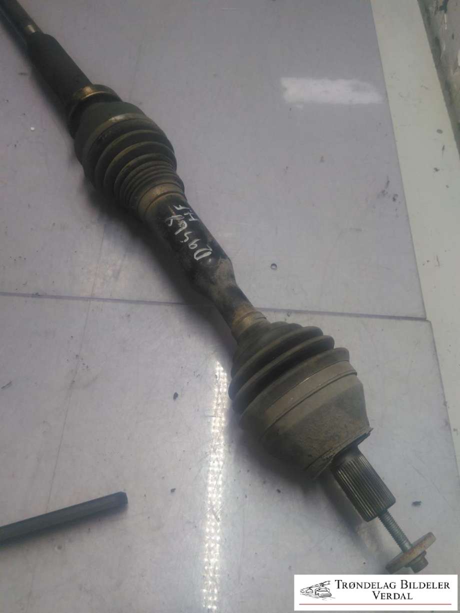 Drivaksel høyre foran, diesel/automat til Volvo XC70 2008-2013 (Type II, Fase 1)  (31275240|)