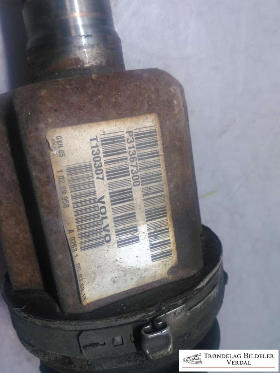 Drivaksel venstre foran, diesel/automat til Volvo V70 2007-2013 (Type III, Fase 1)  (P31367300||P/N)