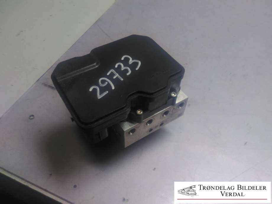 ABS sentral til Suzuki Ignis, 2016-->> (Type II) (11604040692)