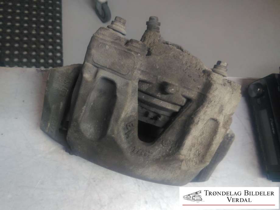Bremsecaliper venstre foran til Mercedes E-Klasse, 2013-2016 (Fase 2) (W212) (W212) 