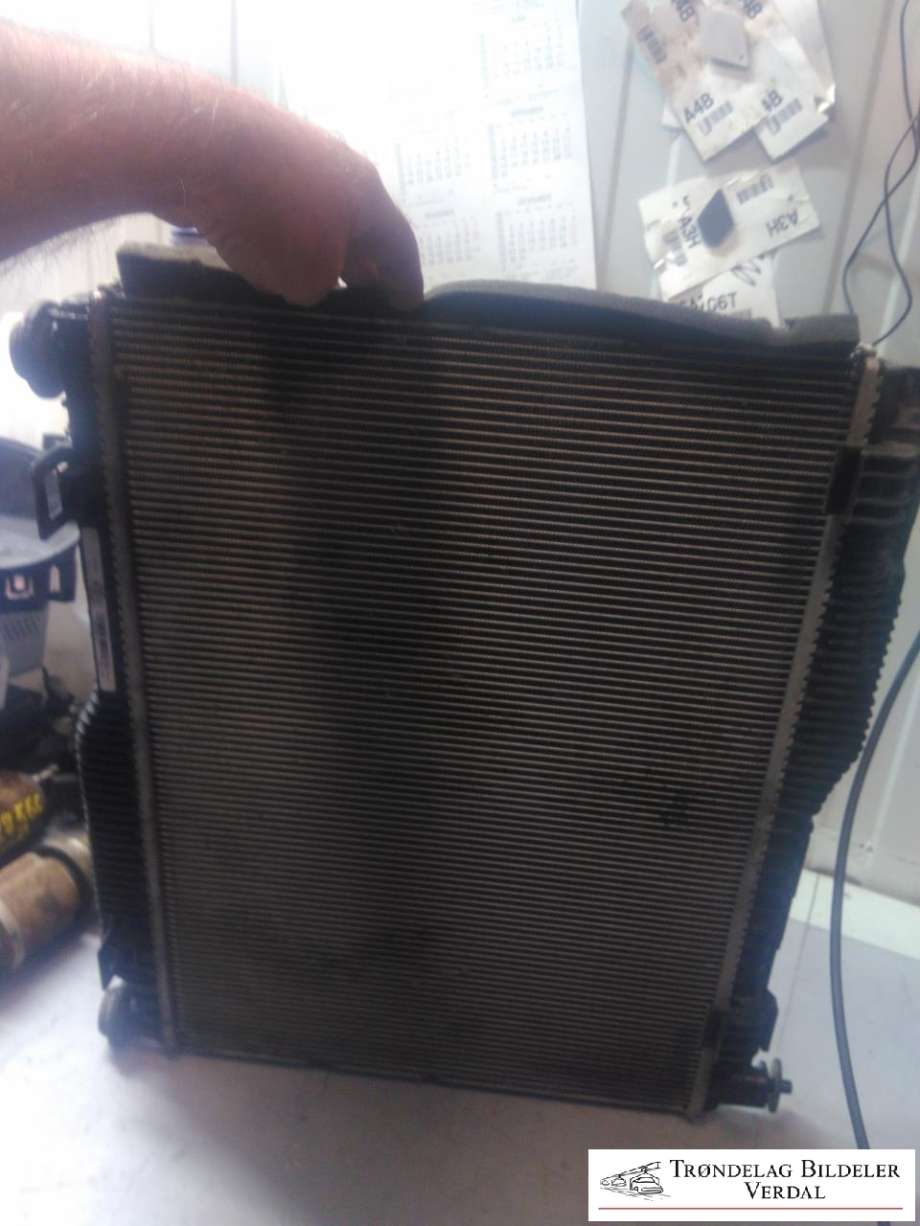 Radiator (automat gir) til Ford Puma 2019-->>  (C6D|)