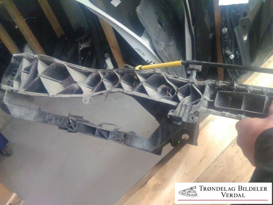 Frontplate øvre til Ford Kuga 2013-2019 (CV619E635CA|)