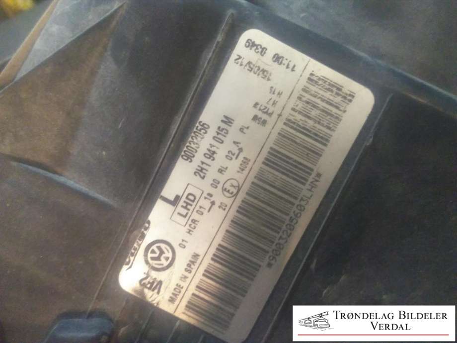 Frontlykt venstre halogen til VW Amarok 2010-2016 (Type I, Fase 1) (2H1941015M|)