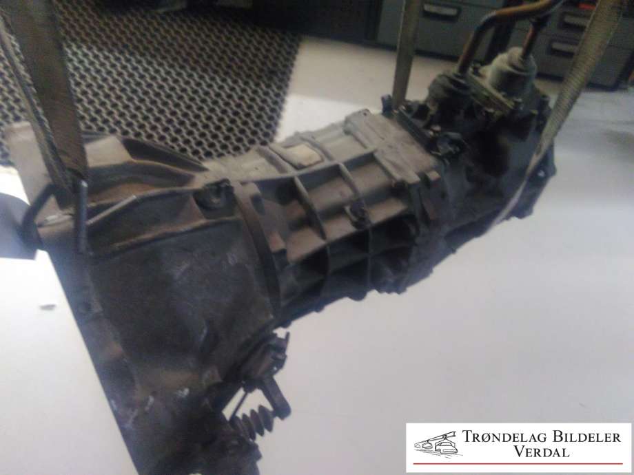 Girkasse manuell til Toyota Hilux 2002-2005 (|P/N)