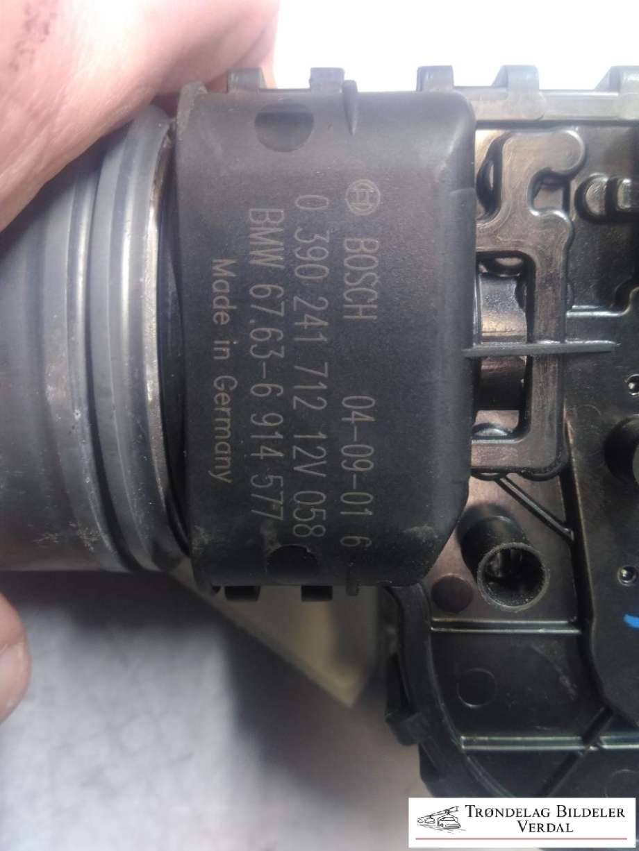 Viskermotor frontrute til BMW X3 2003-2006 (Fase 1) (E83) (E83) 