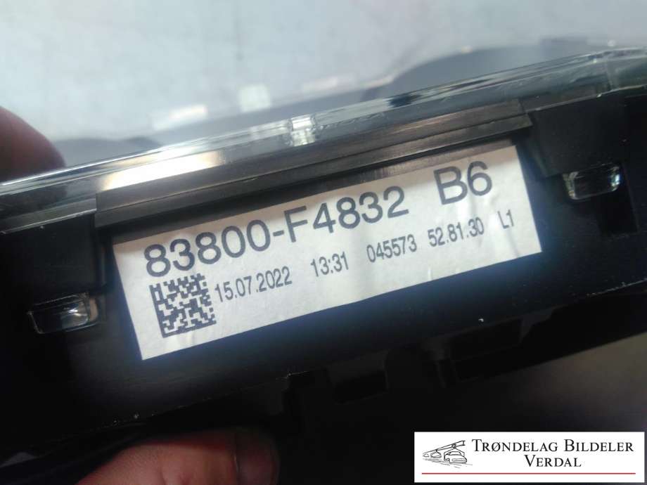 Instrumentpanel til Toyota C-HR 2016-->>  (83800F4832B6|)