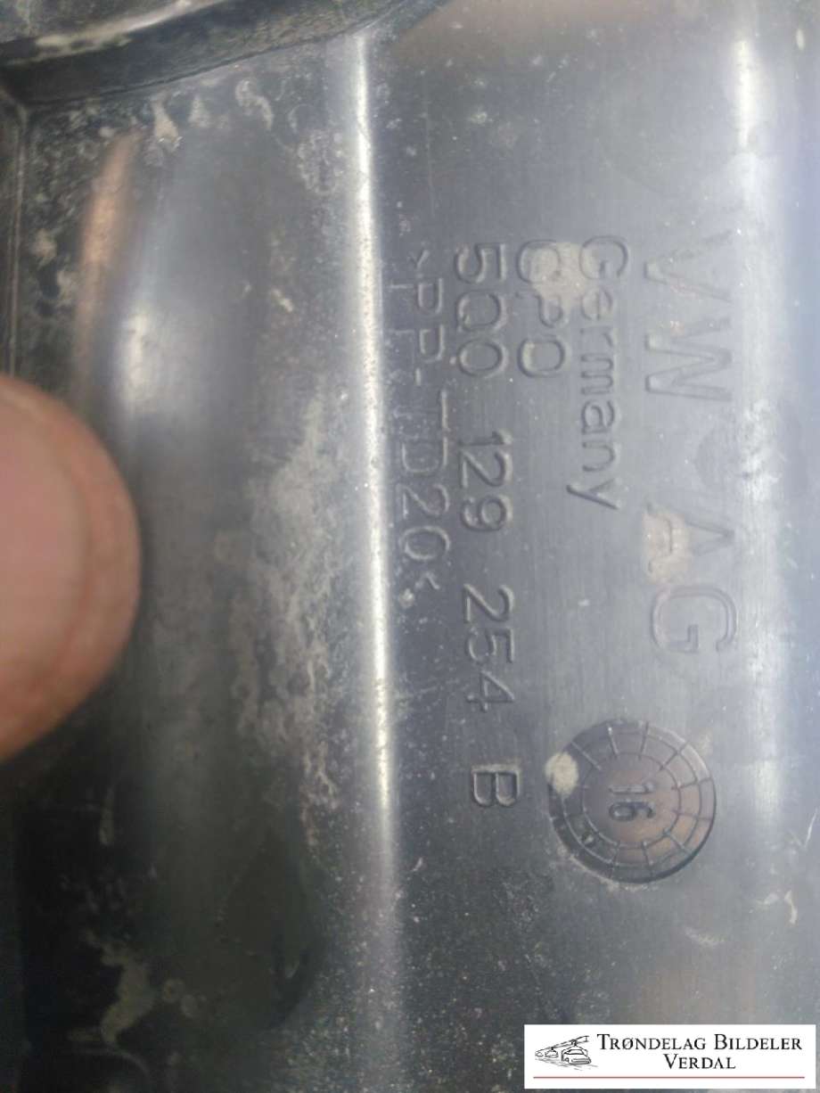 Frontplate øvre til Audi A3 2016-2020 (Type III, Fase 2) (5Q0129621|5Q0129254|)