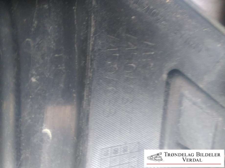 Grill til Mitsubishi Outlander 2007-2010 (Type II, Fase 1)  