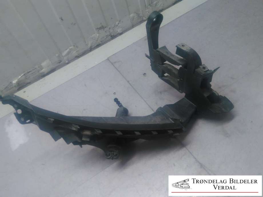 Frontlyktehus til Audi A4, 2007-2014 (Type IV) (B8) (B8) (8K0805608A)
