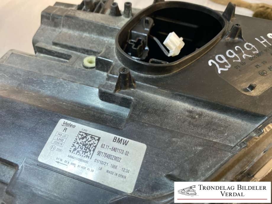Frontlykt høyre xenon til BMW X1 2015-2022 (F48) (F48) (63 11 9 477 812|)