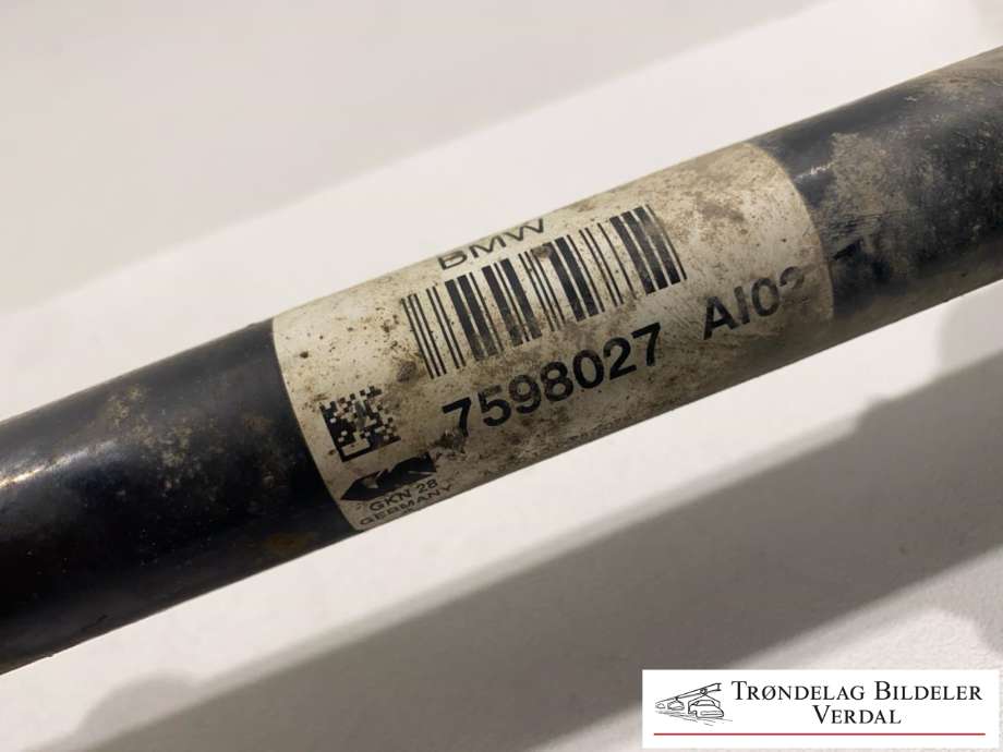 Drivaksel venstre foran, diesel/automat til BMW X3 2010-2017 (F25) (F25) (7598027|)