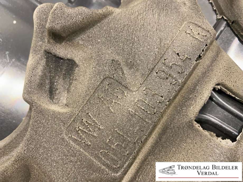 Motordeksel over motor til VW Caddy 2020-->> (Type IV)  (05L103925E|05L103954K|)