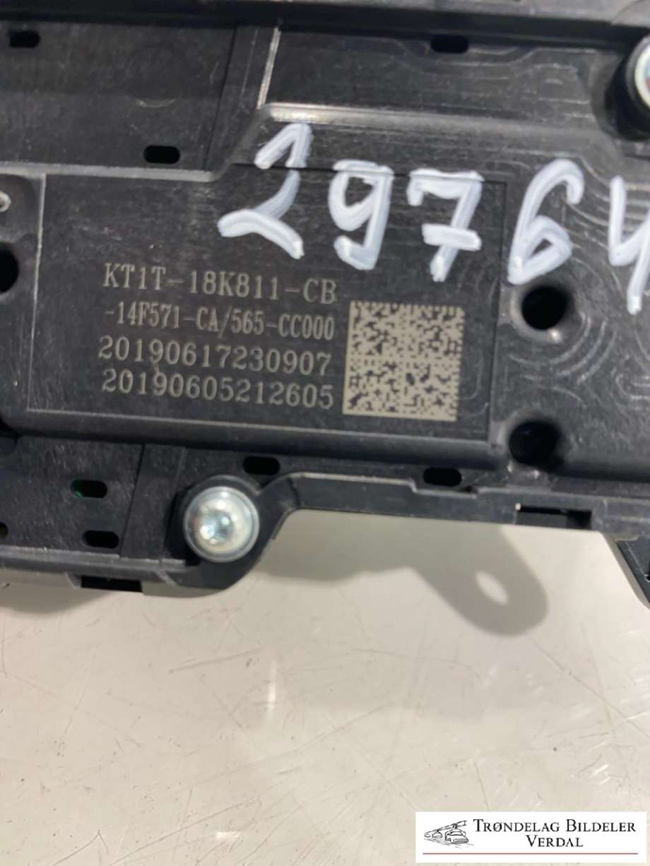 Bilstereo betjeningspanel til Ford Transit Connect 2018-->> Type II, Fase 2  (KT1T18K811CB|)