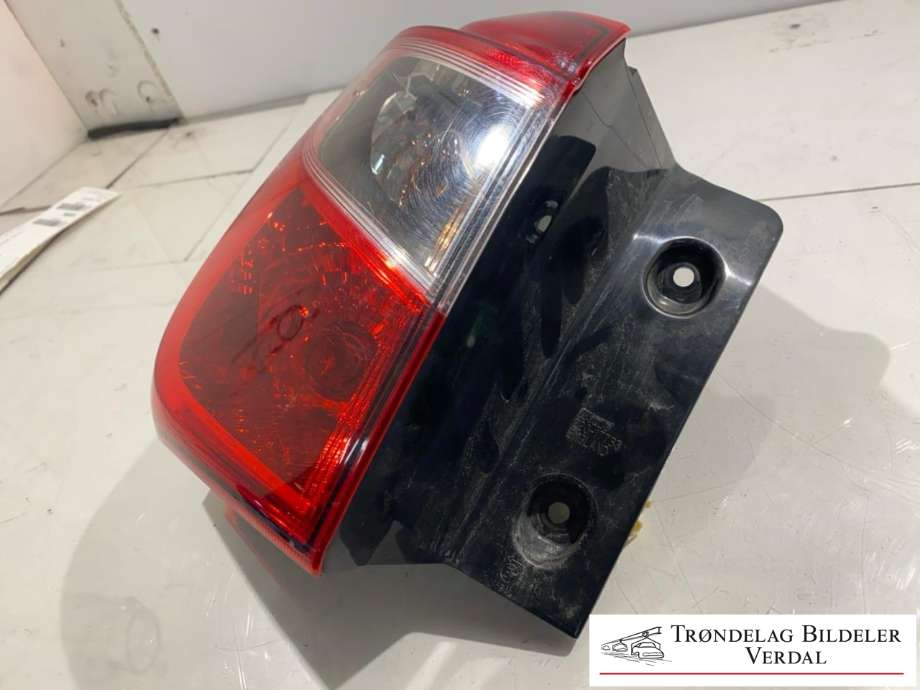 Baklykt venstre ytre til Suzuki SX4 S-CROSS 2013-->> (Type II)  (|P/N)