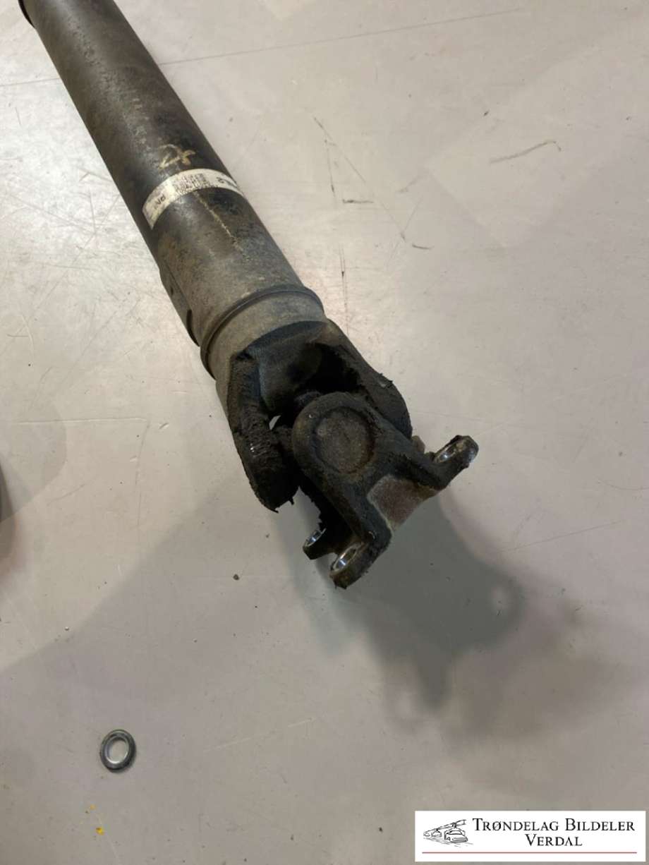 Mellomaksel midtre til Toyota Land Cruiser 120 2002-2009 (PNL2|)