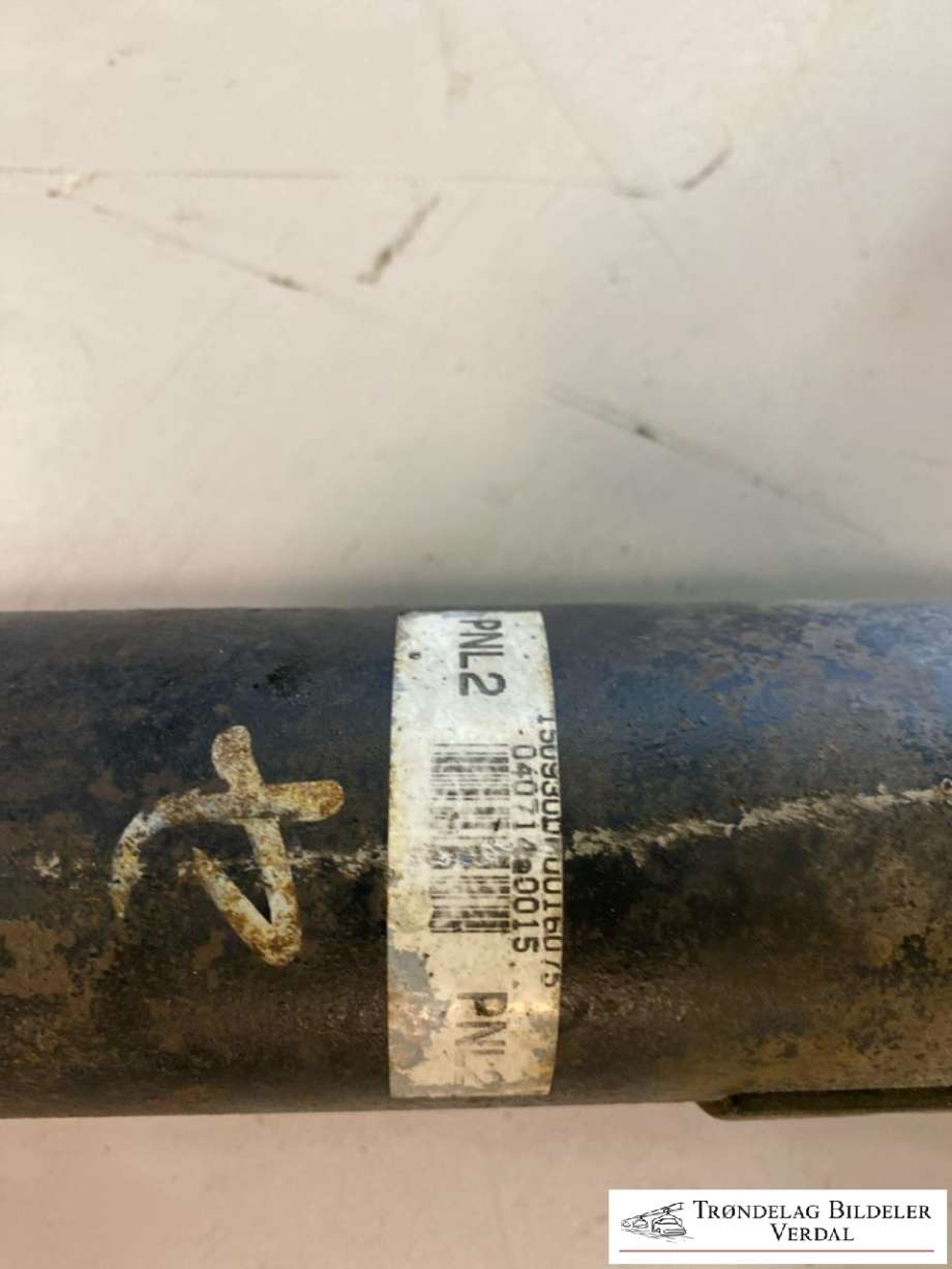 Mellomaksel midtre til Toyota Land Cruiser 120 2002-2009 (PNL2|)