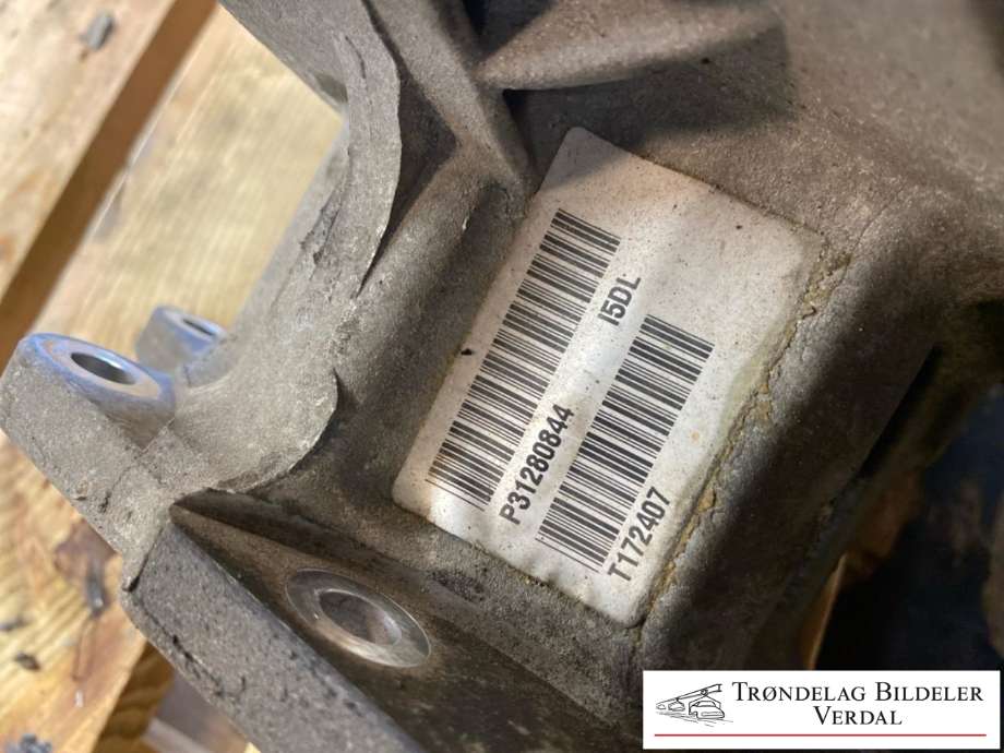Kardang klokke foran til Volvo XC60 2008-2013 (Type I, Fase 1)  (P31280844|)