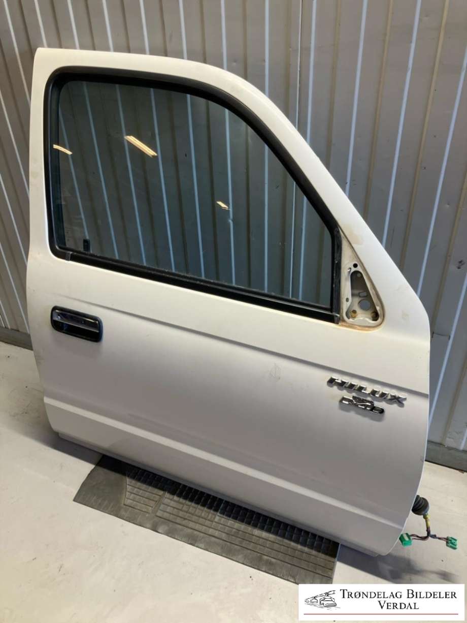 Dør høyre foran til Toyota Hilux, 2002-2005