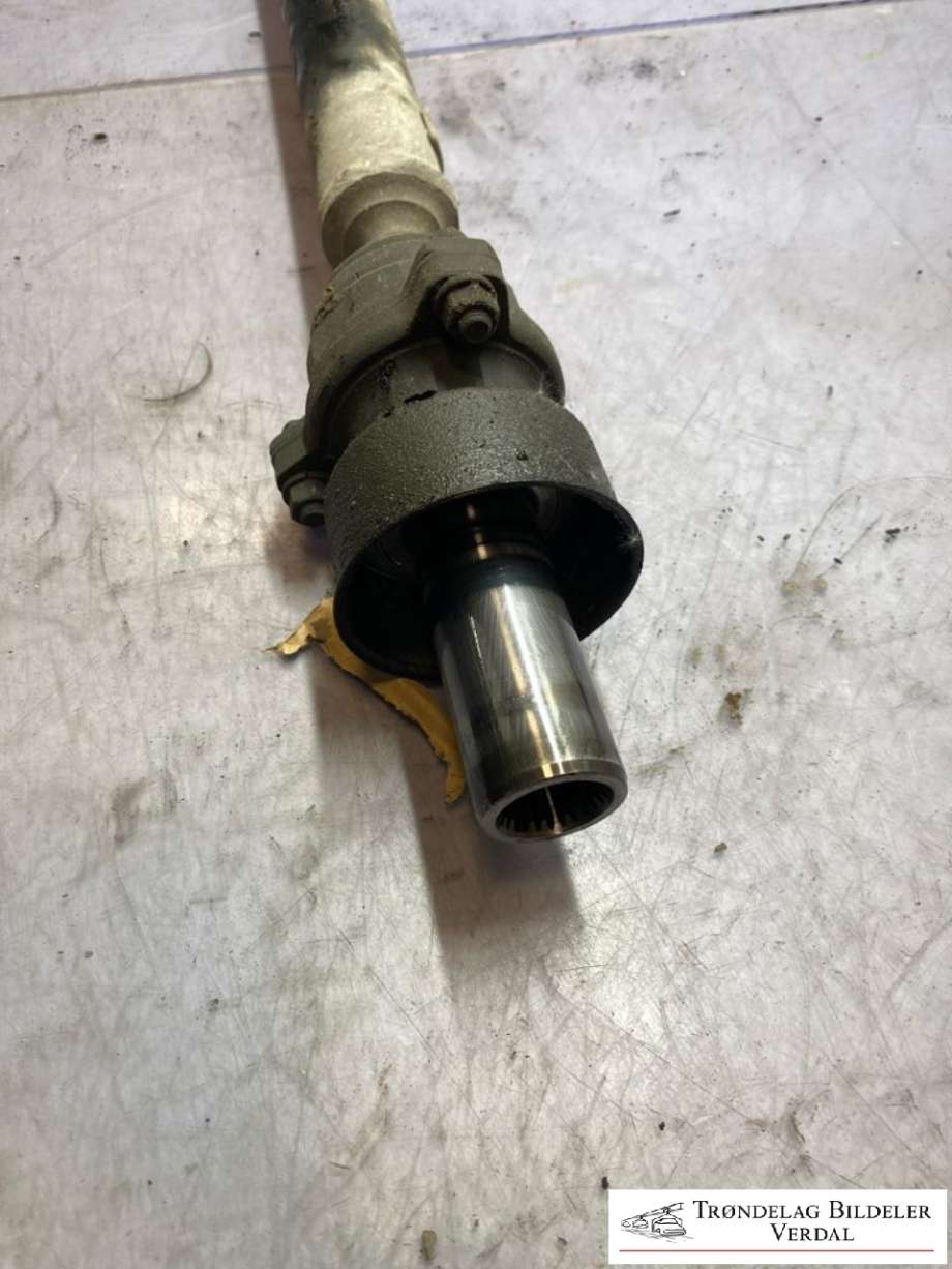 Mellomaksel fremre til Mitsubishi L200 2006-2015 (Type IV)  (MR580626||P/N)