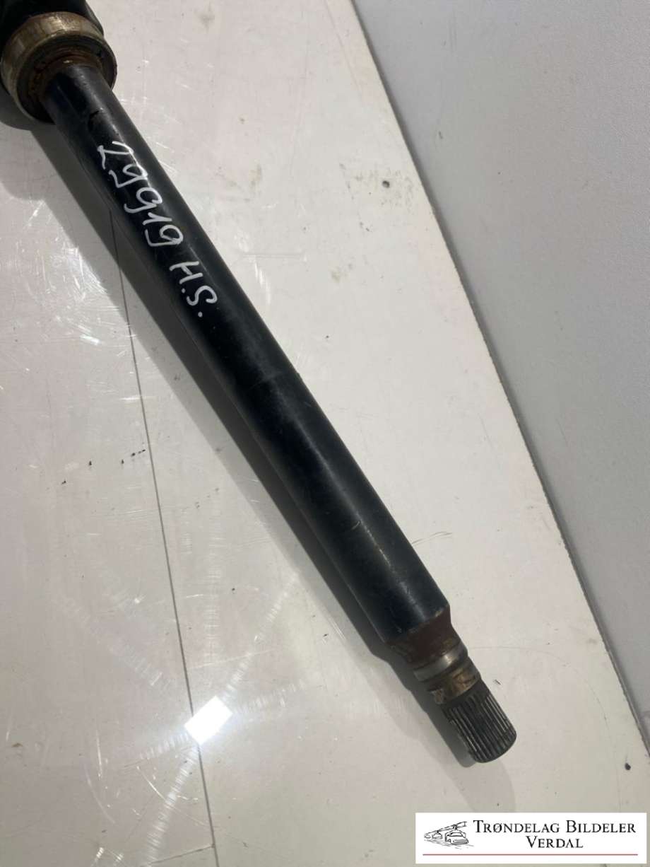 Drivaksel høyre foran, diesel/automat til Volvo V70 2007-2013 (Type III, Fase 1) (|P/N)