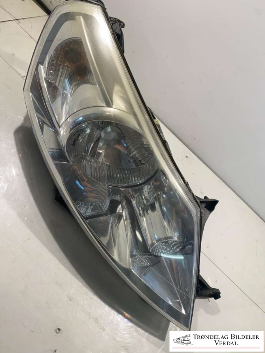 Frontlykt høyre halogen til Peugeot Expert 2007-2016 (Type II)  (89901160|)