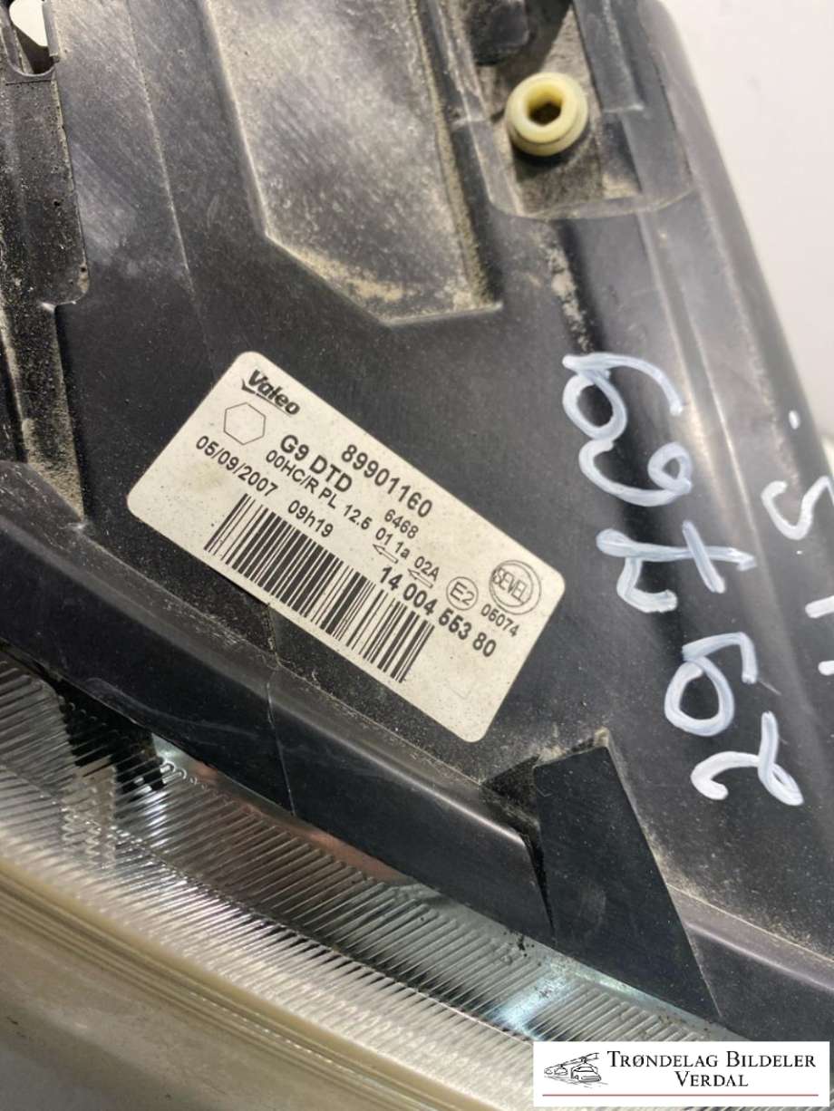 Frontlykt høyre halogen til Peugeot Expert 2007-2016 (Type II)  (89901160|)