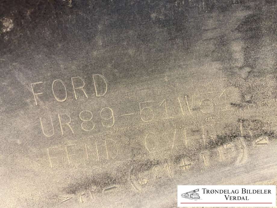 Hjulbuelist høyre bak til Ford Ranger (Europa) 2007-2011 (UR8951W51|)