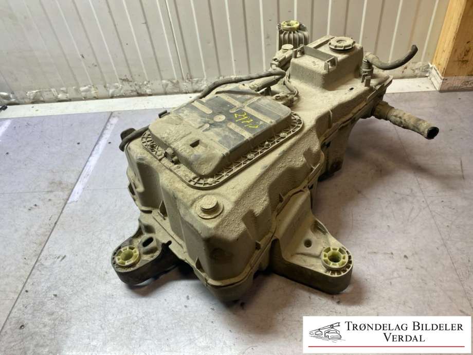 AdBlue tank til Peugeot Partner 2019-->> (Type III)  (|P/N)