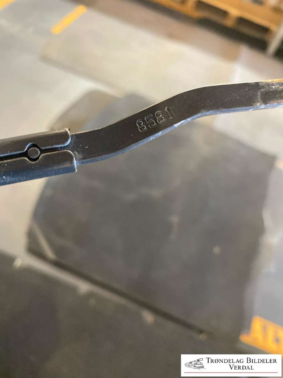 Viskerarm frontrute høyre til Mazda CX-5 2012-2017 (Type I) (8581|)