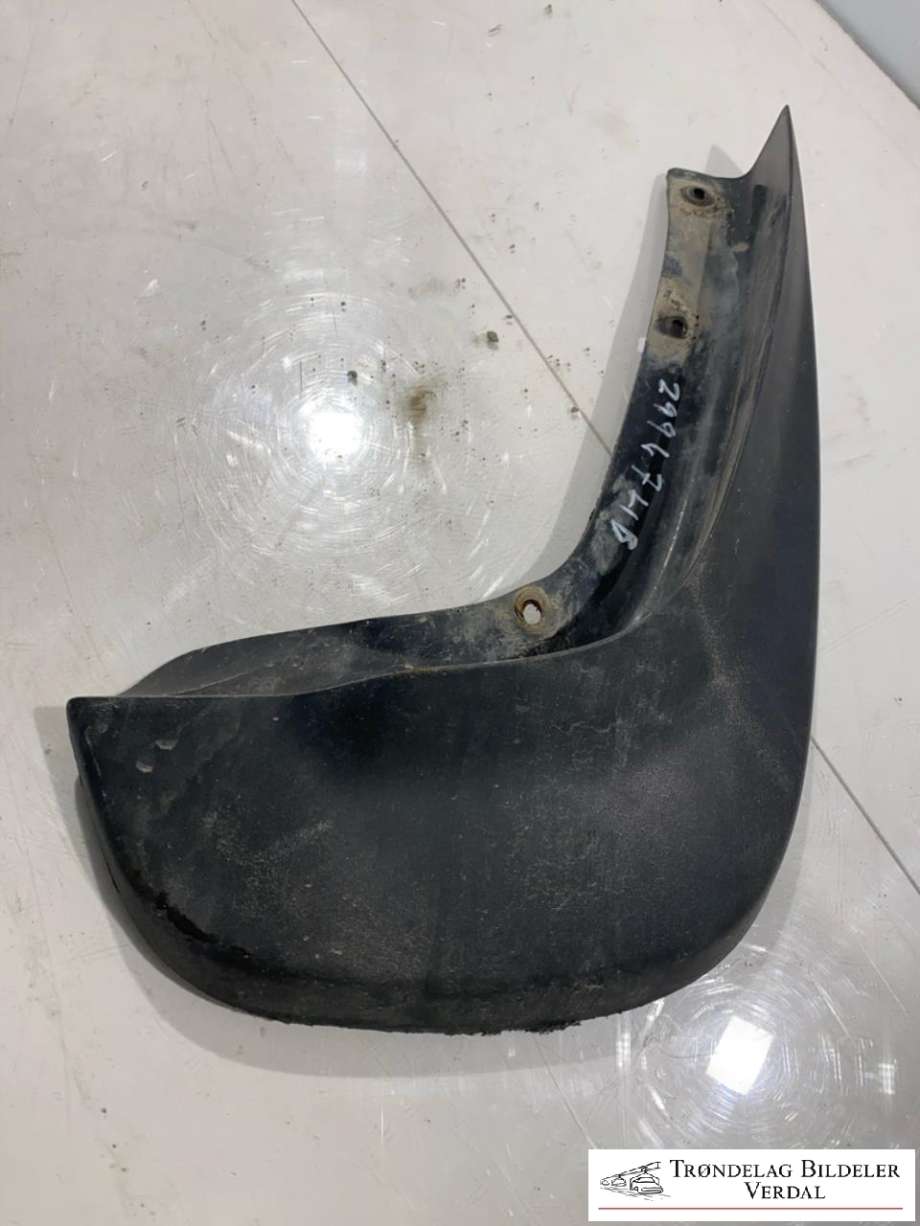 Skvettlapp til Volvo XC70, 2008-2013 (Type II, Fase 1)  (3074??44)