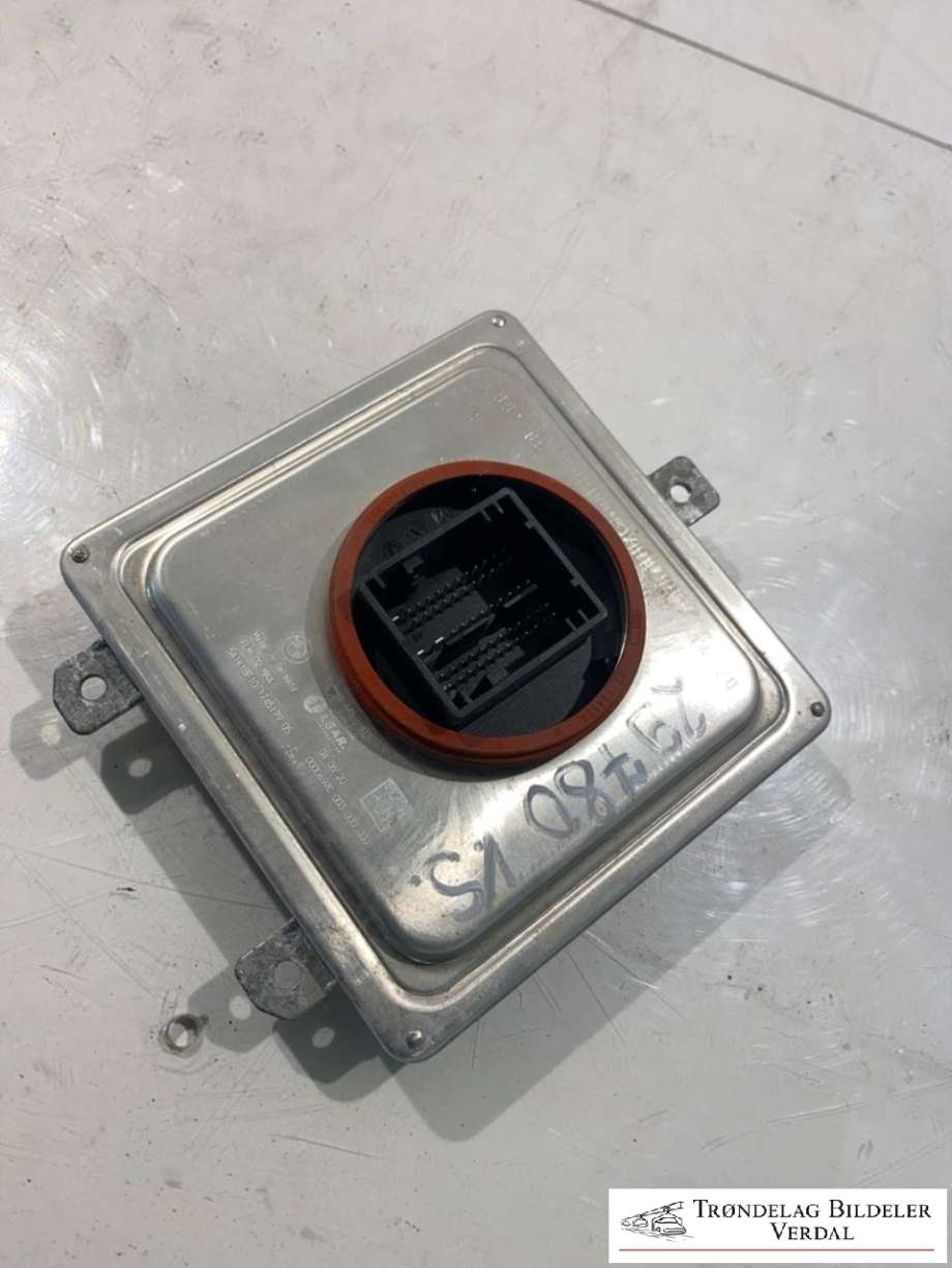 Styreenhet xenon/ballast til BMW 5-Serie 2017-->> (G30/G31) (G30/G31) (985044501|)