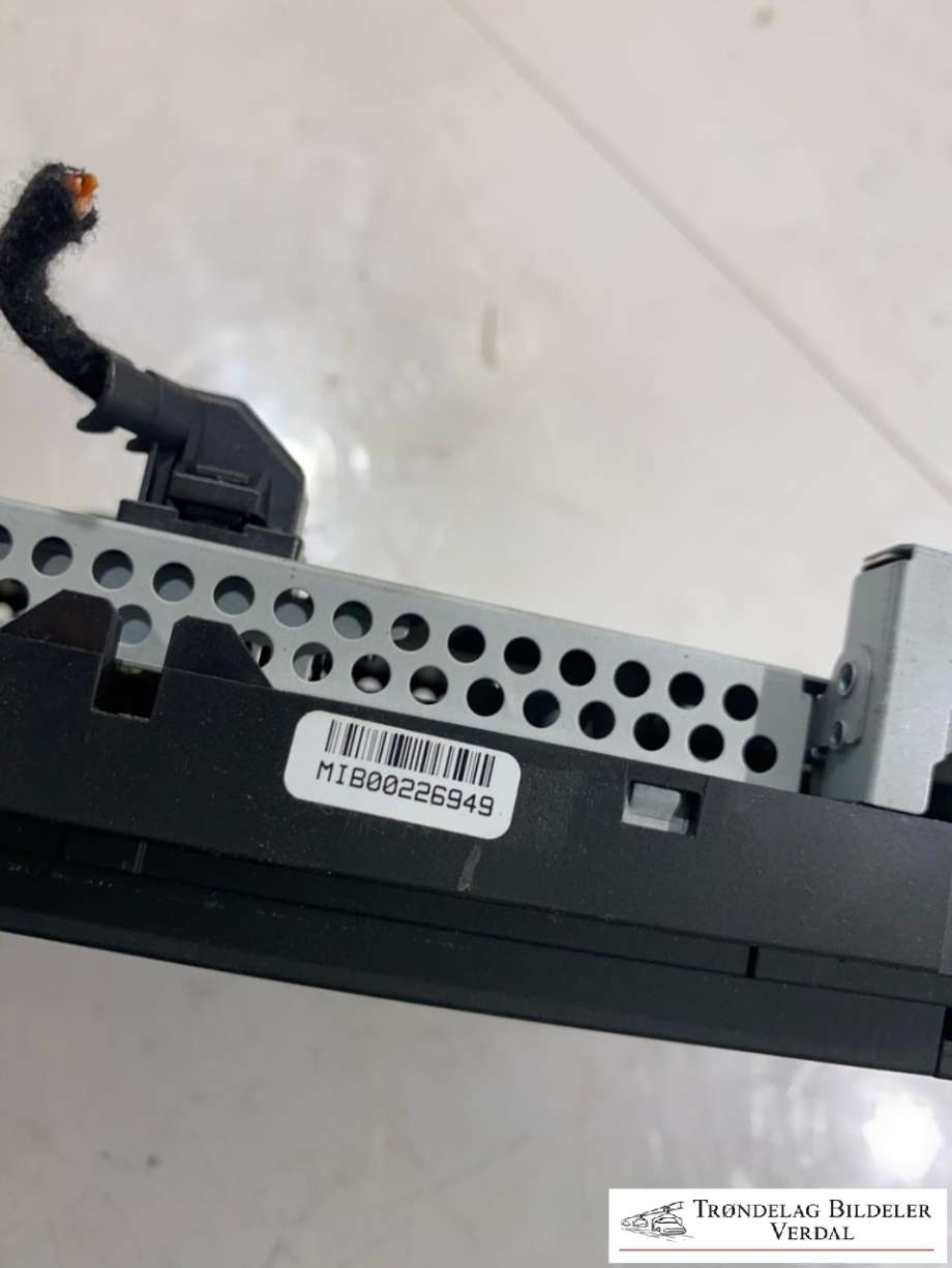 Bilstereo navigasjon skjerm til VW Passat 2015-2019 (Fase 1) (B8) (B8) (3G0919605D|)