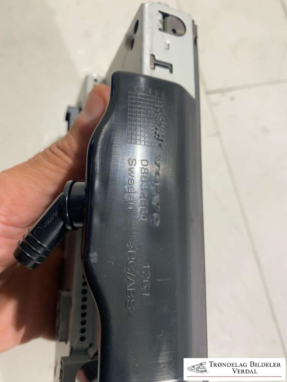 Bilstereo navigasjon skjerm til Volvo V40 2012-2019  (31382520|)