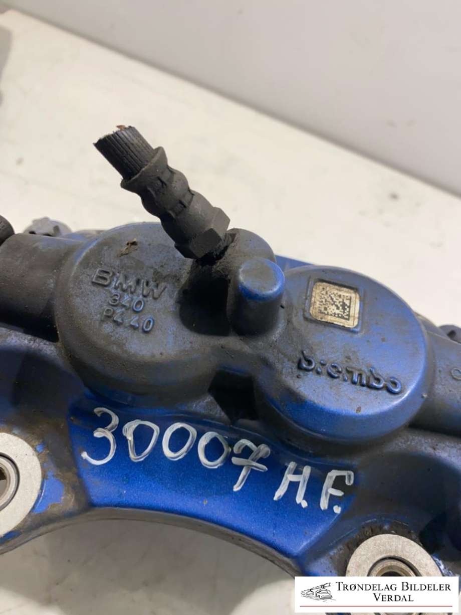 Bremsecaliper høyre foran til BMW 4-Serie 2013-2020 (F32/F33/F36) (F32/F33/F36) (340P440|)