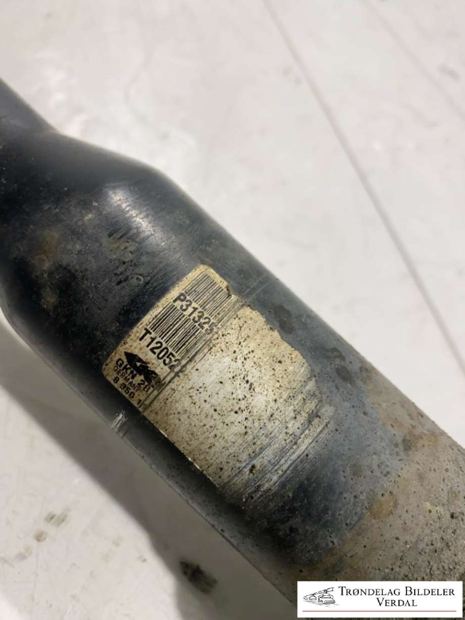 Drivaksel venstre foran, diesel/automat til Volvo XC60 2008-2013 (Type I, Fase 1)  (31325???|)