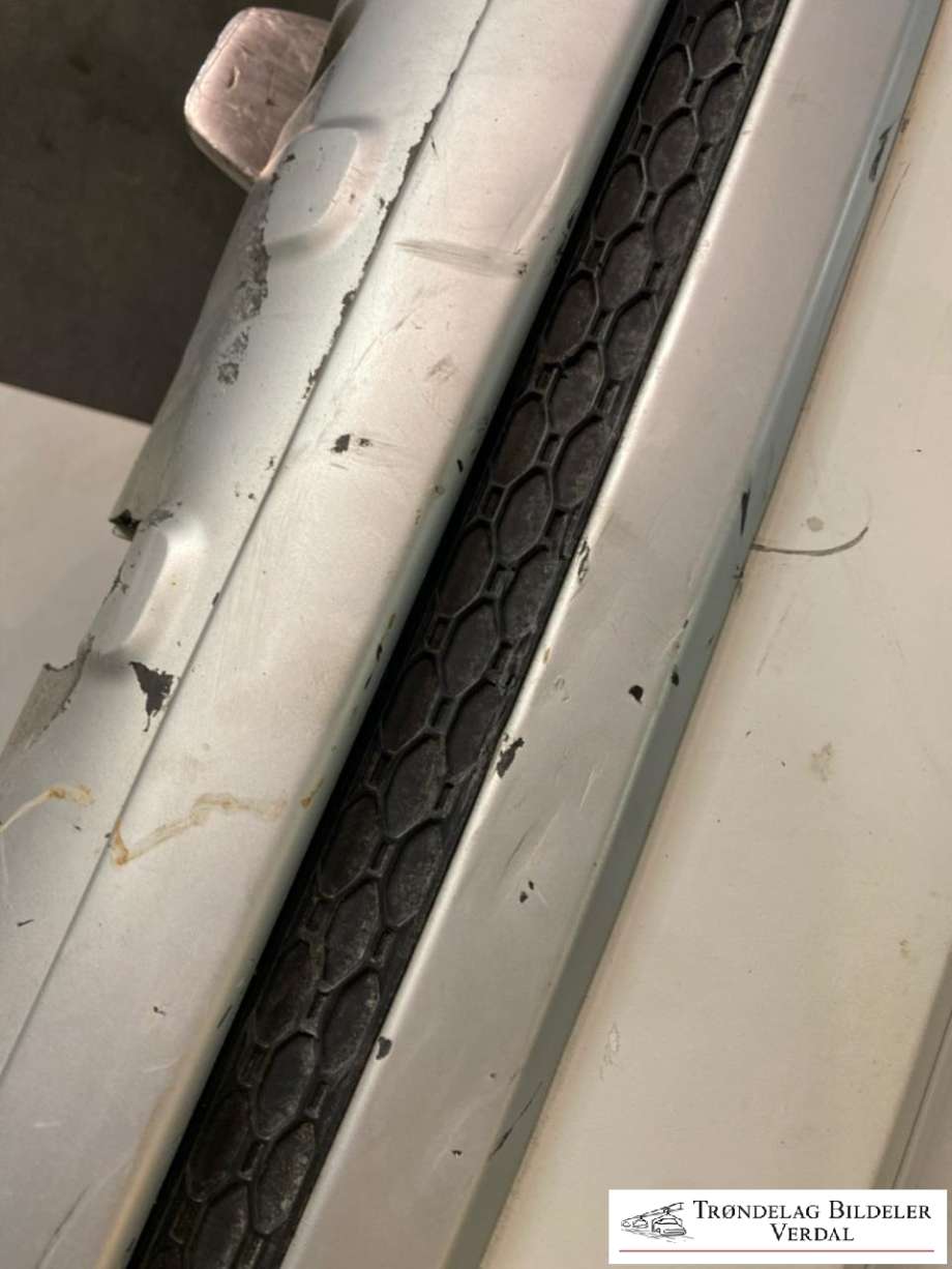 Støtfanger bak til Volvo XC60 2008-2013 (Type I, Fase 1) (30763126|3805025008|)